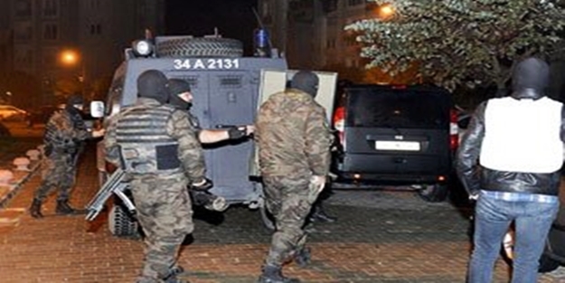 İstanbul'da terör operasyonu! 8 kişi yakalandı