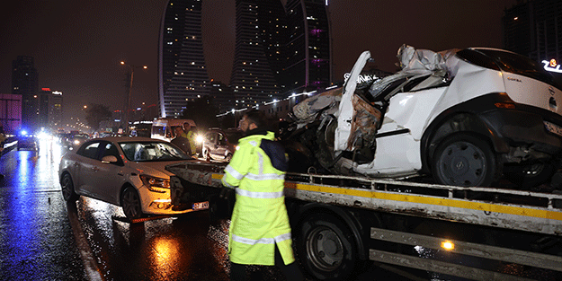 İstanbul'da TIR kazası! 1 ölü, 1 yaralı