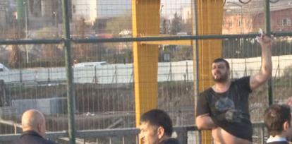 İstanbul’da trafiği altüst eden olay… Su sıkılarak engellendi!