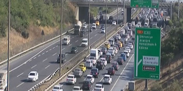 İstanbul'da trafik felç!