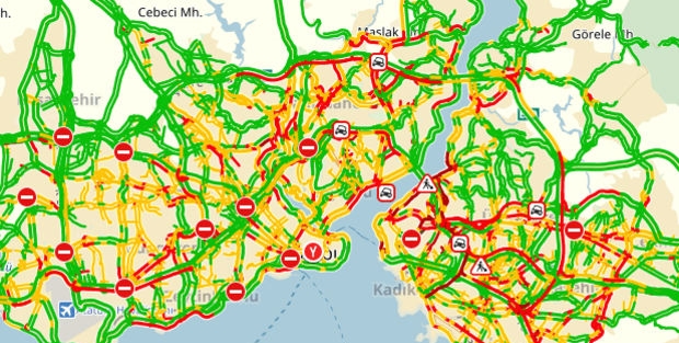 İstanbul'da trafik kilitlendi