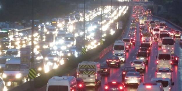 İstanbul'da trafik yoğunluğu!