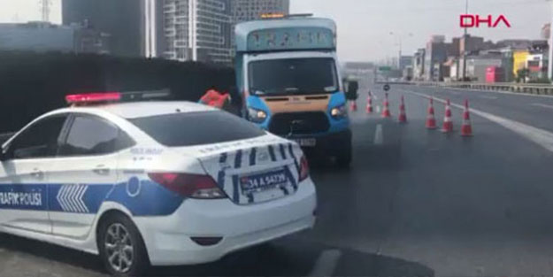 İstanbul'da tüm yollar trafiğe açıldı