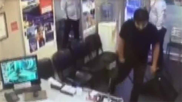 İstanbul'da turistlerin belası çeteyi 'hastane gözcüsü' çökertti