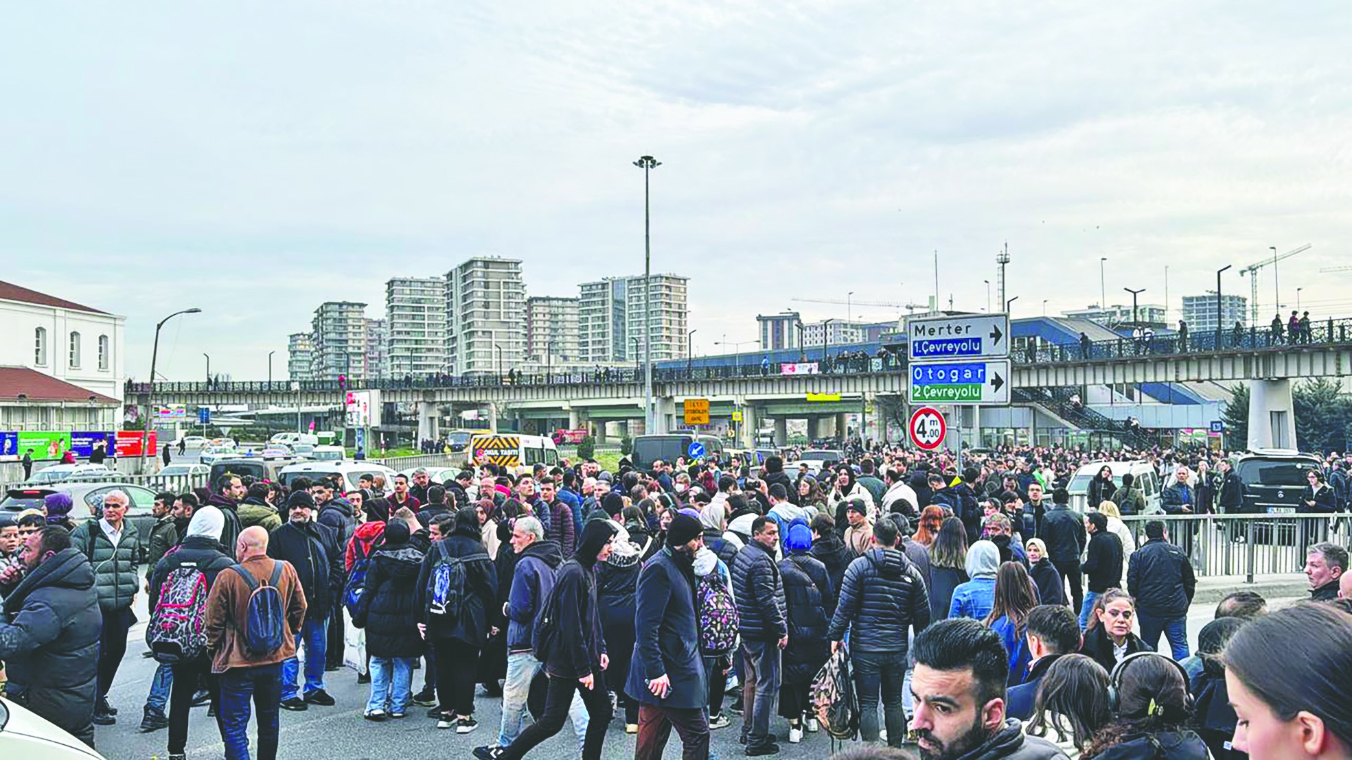 İstanbul’da ulaşım felç, millet öfkeli