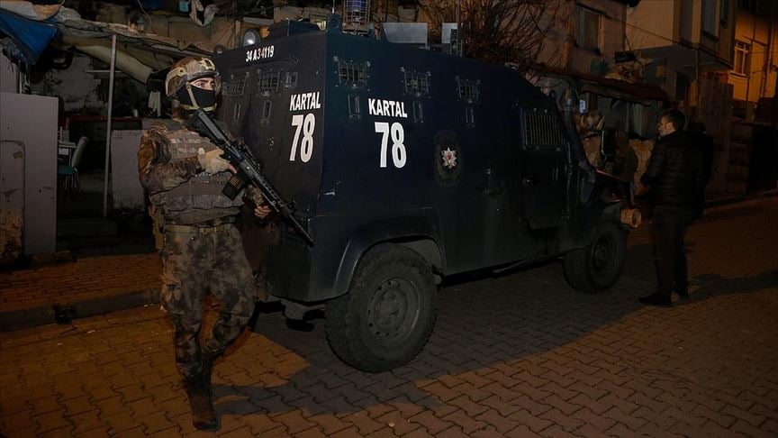 İstanbul'da uyuşturucu operasyonunda 44 şüpheli gözaltına alındı