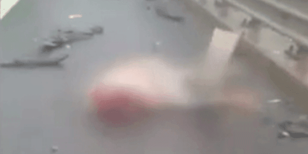 İstanbul’da vahşet gibi kaza! Kafa bir yana gövde bir yana savruldu