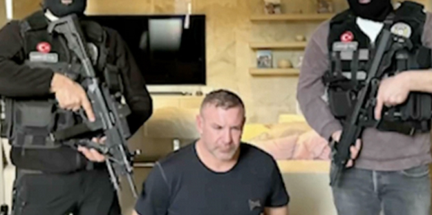 İstanbul’da yakalanan Alman çete lideri Kırmızı bültenle aranıyordu: Zimmetine dünyaca ünlülerin saati Rolex...