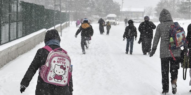 'İstanbul'da yarın tatil olsun' baskısına Vali ne dedi?
