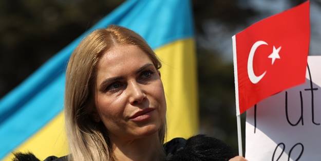 İstanbul'da yaşayan Ukraynalılar harekete geçti