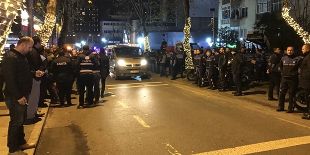 İstanbul'da yüzlerce zabıta birbirine giriyordu