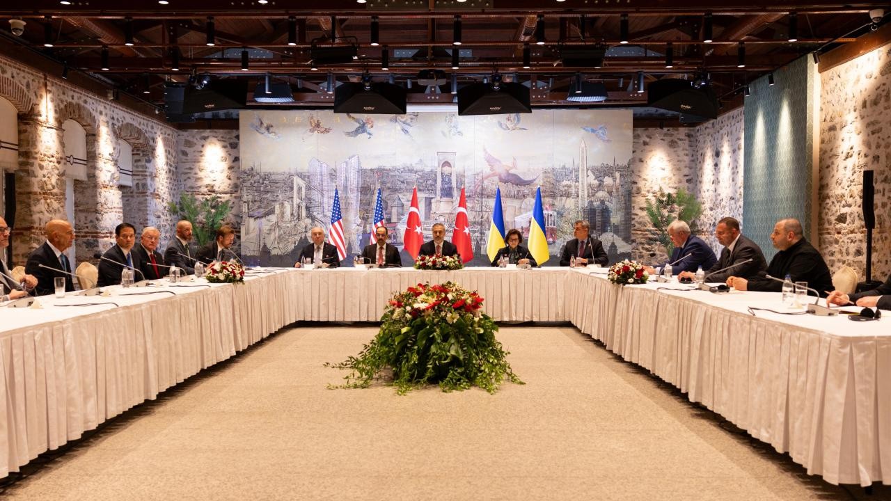 İstanbul’daki kritik toplantı sonrası Türkiye’den ilk açıklama