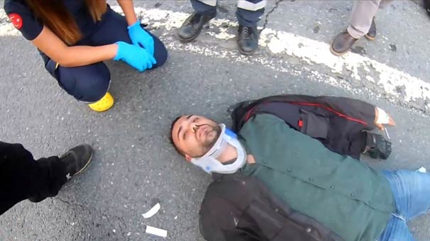 İstanbul'dan EDS'den kaçan sürücü motosiklete çarptı
