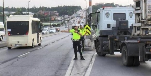 İstanbullular dikkat: Vatan Caddesi trafiğe kapatıldı!