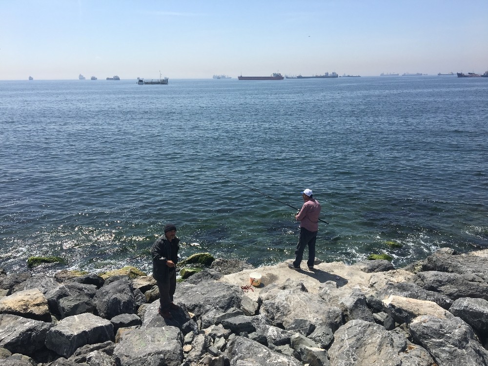 İstanbullular güneşli havanın tadını çıkardı 