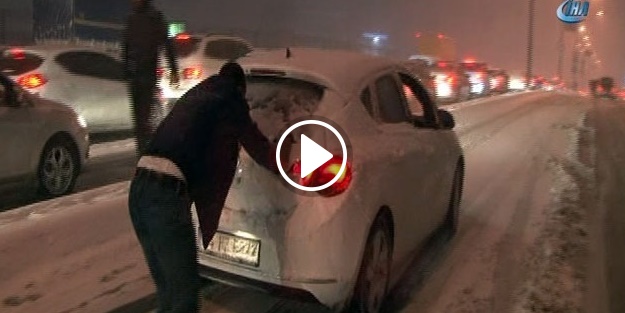 İstanbullular için kar çileye dönüştü