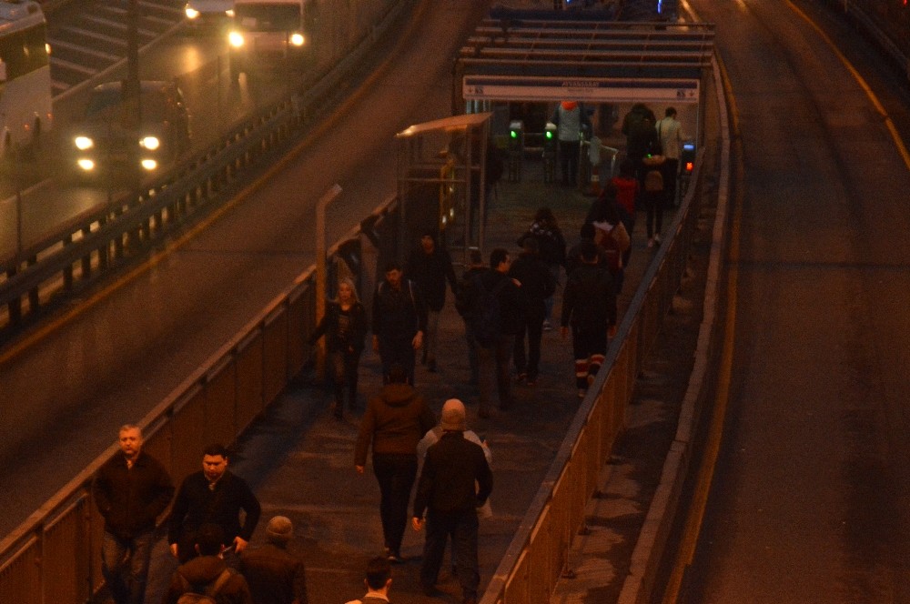 İstanbullular, “Koronavirüs”üne karşı önlemlerini aldı 