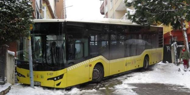 İstanbullular otobüs bulamadı