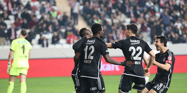 Beşiktaş kupada Konya, ligde Galatasaray derbisi öncesi hata yapmadı! Goller Semih ve Muçi ikilisinden...