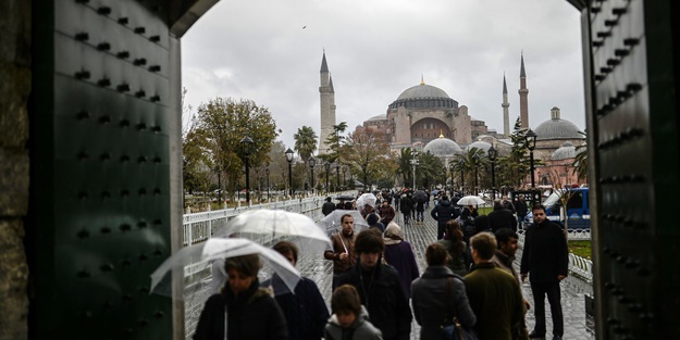 İstanbul'u ziyaret eden turist sayısı açıklandı
