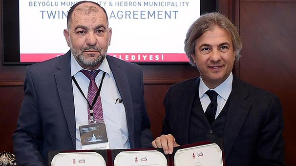 İstanbul'un Beyoğlu Belediyesi ile Filistin'in El-Halil Belediyesi 'kardeş şehir' oldu