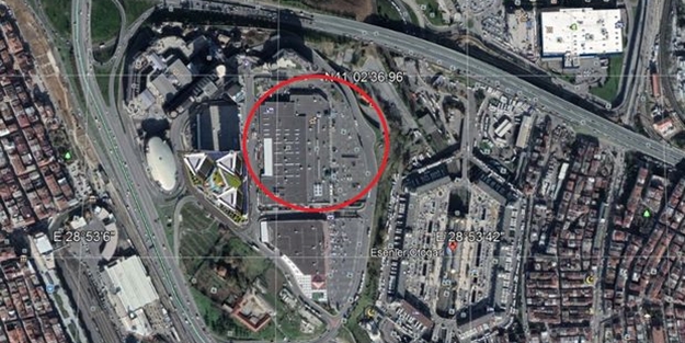 İstanbul'un göbeğindeki dev arazisini sattı