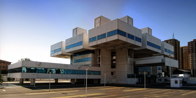 İstanbul’un hafızasıydı... Tercüman binası 49 yaşında yıkıldı