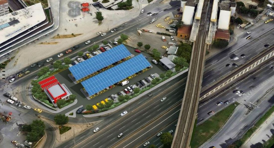 İstanbul’un Kalbine Türkiye’nin En Büyük Güneş Enerjili Şarj İstasyonu Geliyor