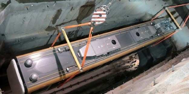 İstanbul'un yeni metro vagonları da raylara indi