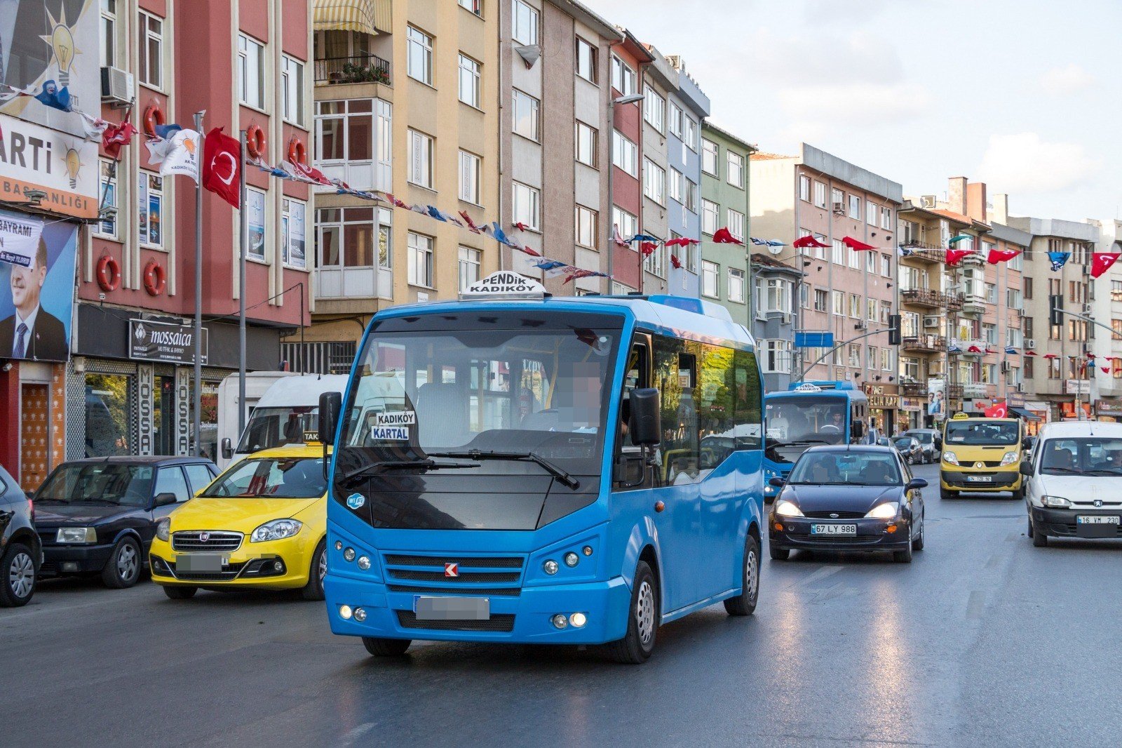 İstanbul’un yolcu minibüsleri: Kurtarıcı mı? Sorun mu?