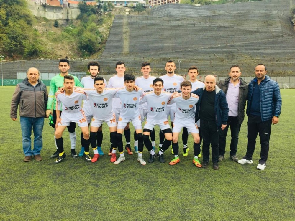 İstasyon Gemiciler Spor başarıdan başarıya gollerini atıyor 