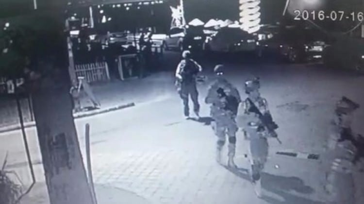 Erdoğan İstanbul'daki evinde kalsaydı...