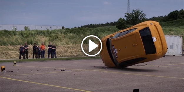 İşte 2018 model Volvo'nun çarpışma testi!