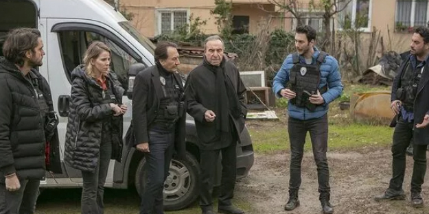 İşte Arka Sokaklar'ın yeni kanalı! 17 yıl sonra...