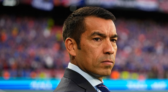 İşte Beşiktaş'ta van Bronckhorst'un ilk transferi