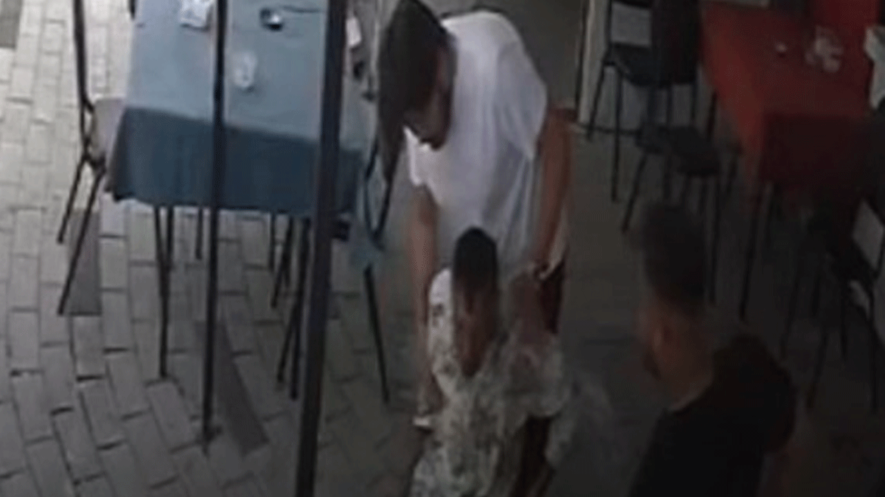 İşte bu yüzden Heimlich manevrasını herkes öğrenmel! Vatandaşın hayatını böyle kurtardı!