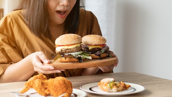 İşte bu yüzden sürekli yeme isteği duyuyorsunuz