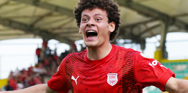 İşte bunu beklemiyorlardı: Galatasaraylı ismin peşine düştüler! Akılalmaz adımı başlattılar…