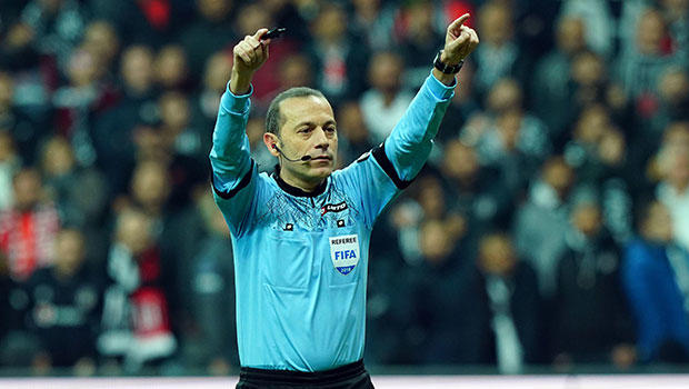 İşte Cüneyt Çakır'ın derbi raporu