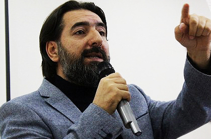 İşte dinden soğutan dindarlık! Dergâhta mücahit, evinde ahlaksız