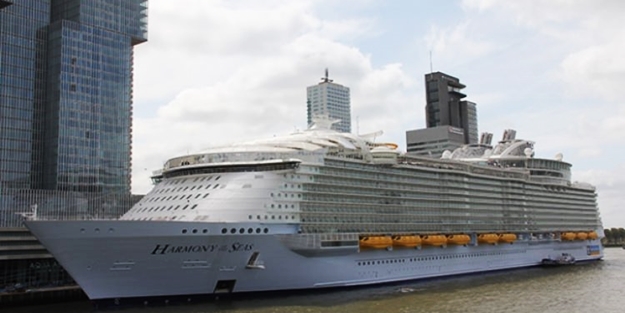 İşte dünyanın en büyük gemisi...