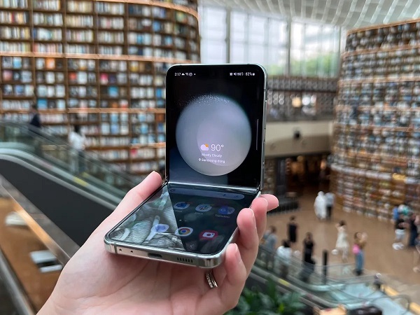 En çok satan katlanabilir telefonlar