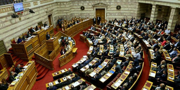 İşte hadsiz Yunan'ın milli marşındaki Türk düşmanlığı!