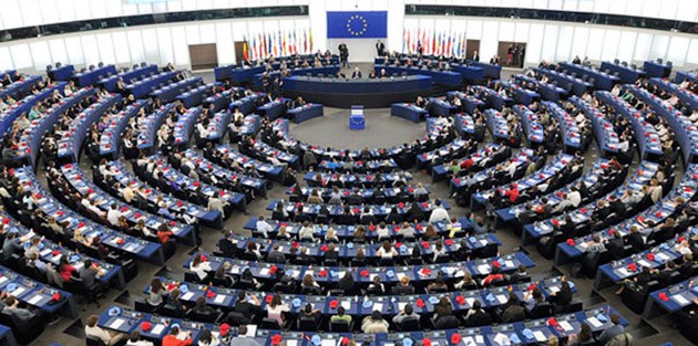 İşte ihanet üçgeni