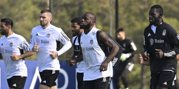 İşte kongre sonrası Beşiktaş'ın yeni teknik direktör adayı! Adım adım geliyor...