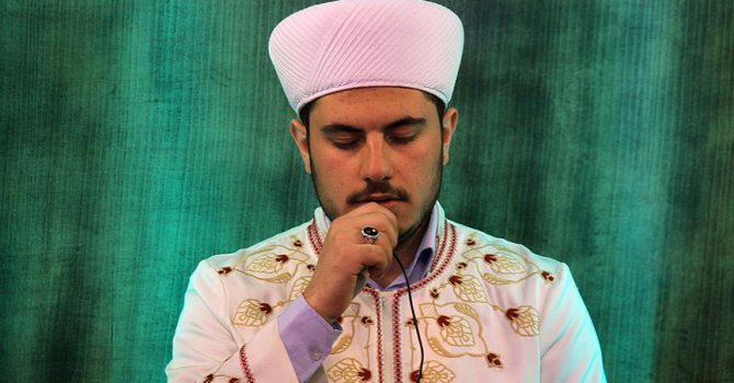 İşte Kur'an aşığı genç imamın başarı duası