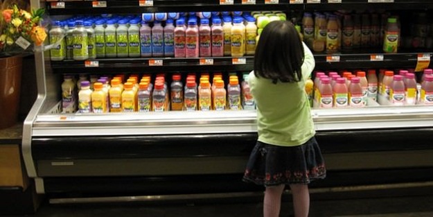 İşte meyve sularının en büyük zararı