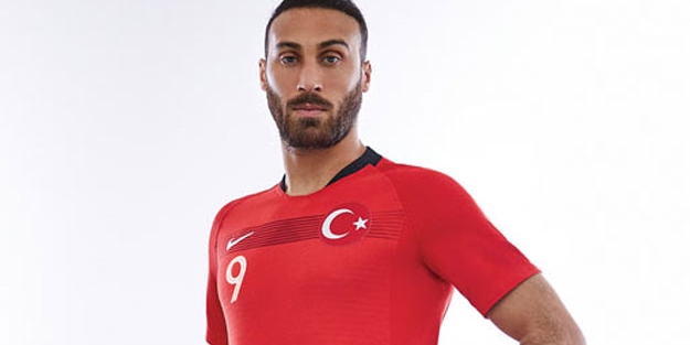 İşte Milli Takım'ın yeni formaları!