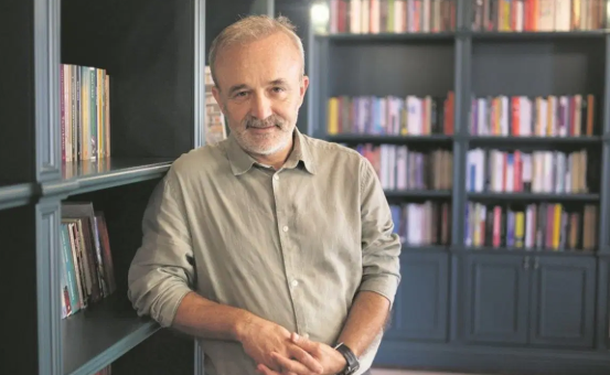 İşte Özgür Özel’den fonlanan ünlü gazeteci! Her şeyi itiraf etti
