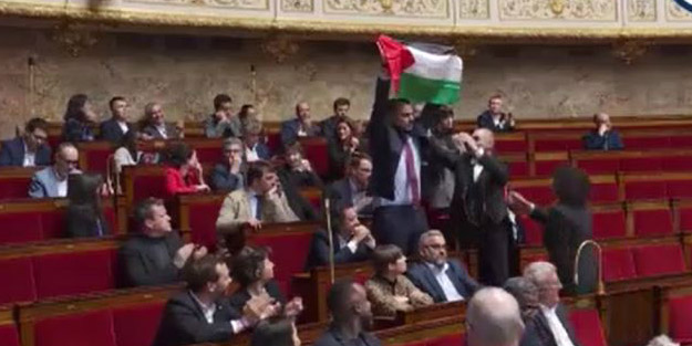 İşte 'özgürlükler ülkesi' Fransa'nın Filistin'e bakışı! Meclis'te bayrak krizi